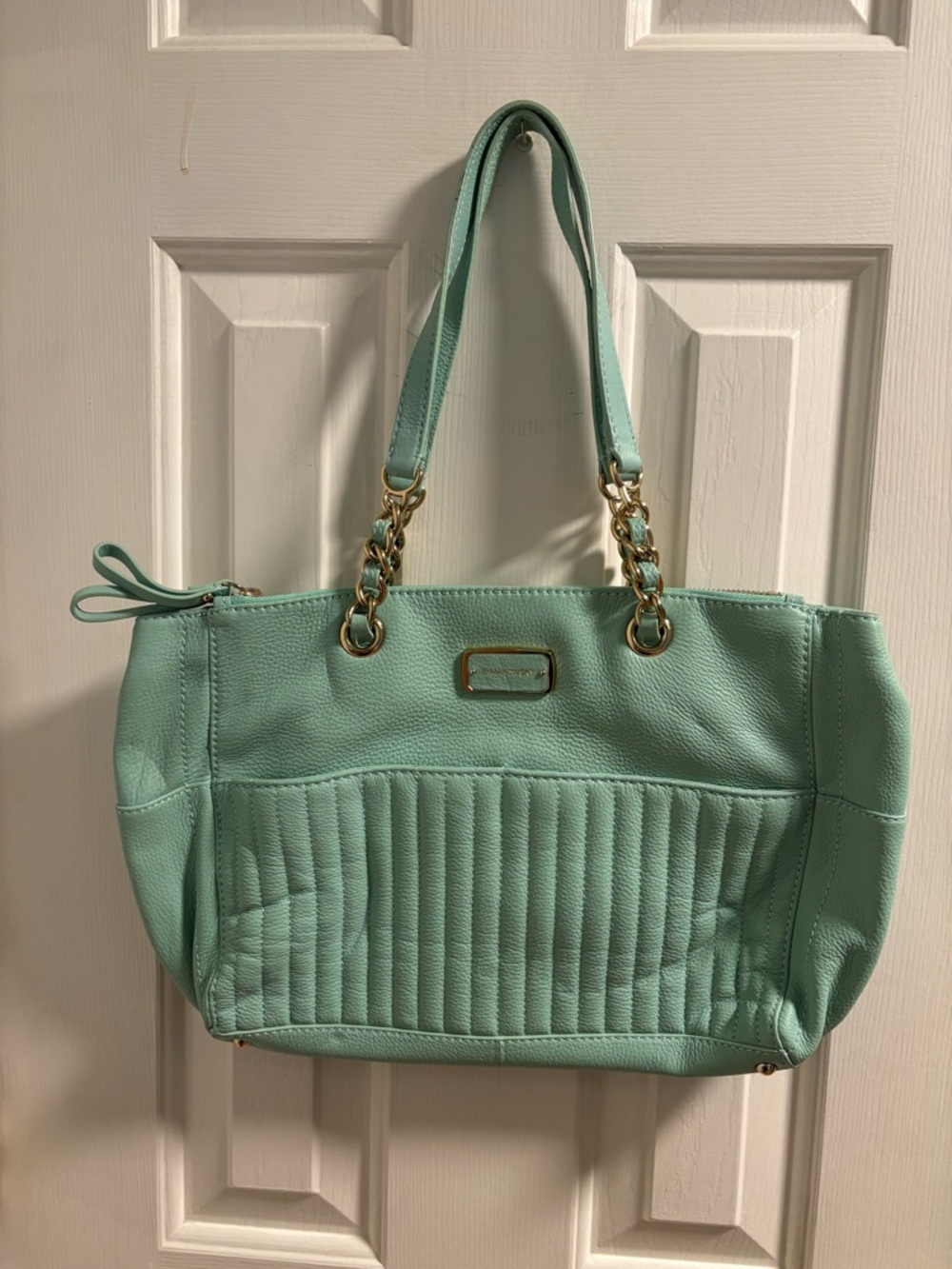 B. Makowsky Seafoam Mint Quilted Leather Tote Bag - Gold Chain Handles EUC